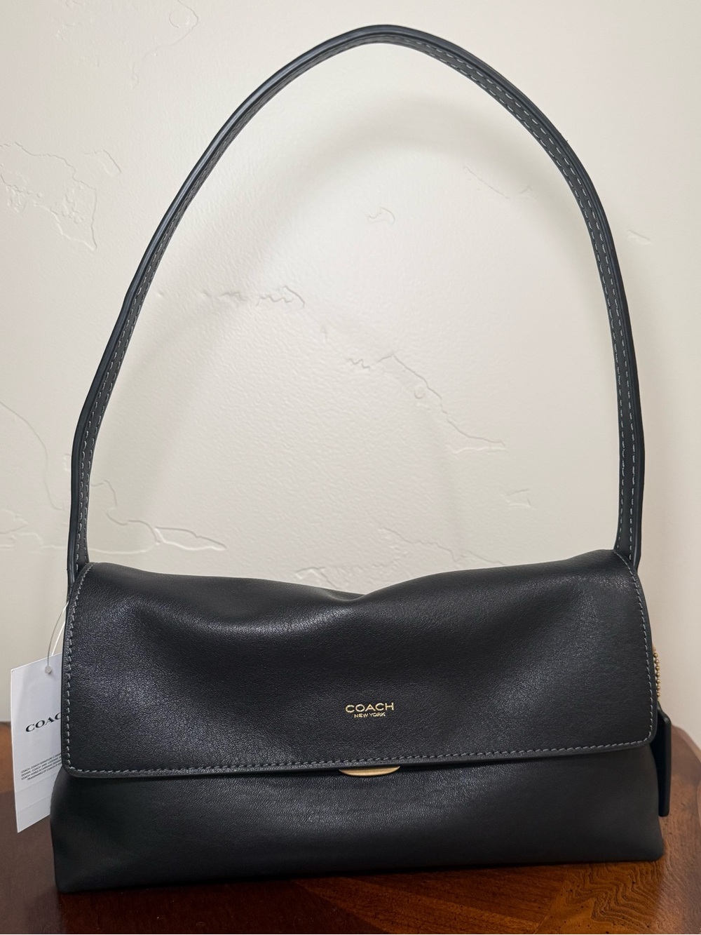 NWT Coach Chelsea 26 black
